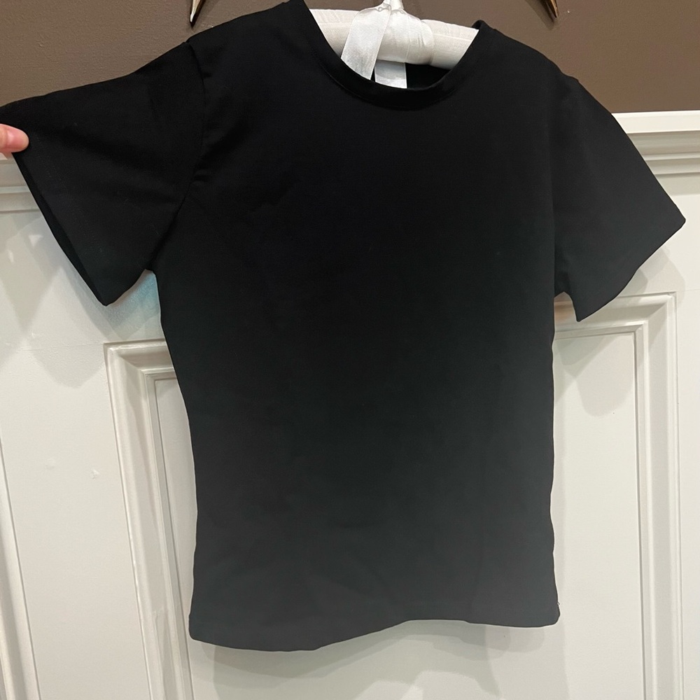Like New Classic Black T-Shirt